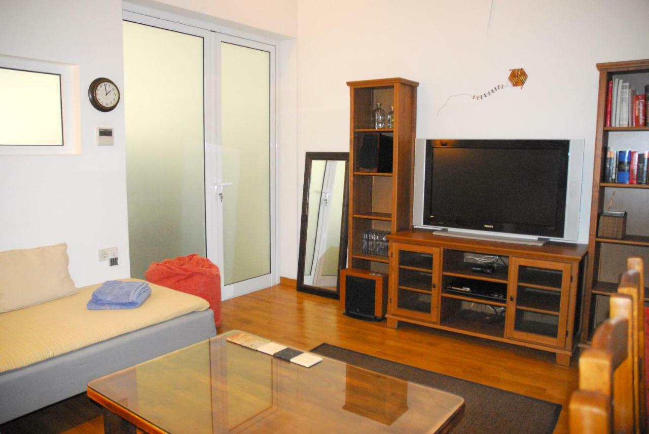 Apartamento Luxurious Loft With Jacuzzi Heraclión Exterior foto