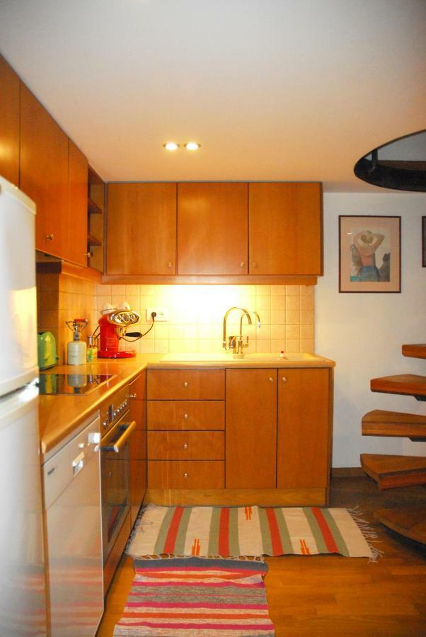 Apartamento Luxurious Loft With Jacuzzi Heraclión Exterior foto