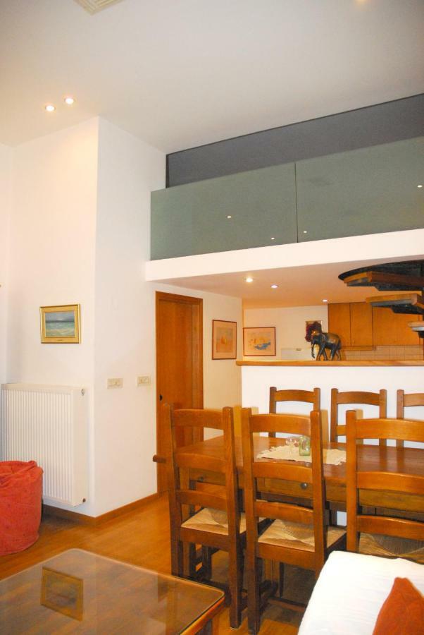 Apartamento Luxurious Loft With Jacuzzi Heraclión Exterior foto